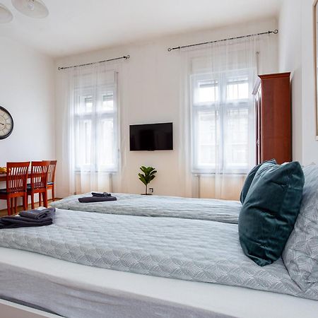 Urania Apartments 부다페스트 외부 사진